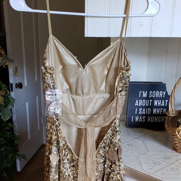 Medium Gold Interlude Cocktail Dress - Picture 3 of 3